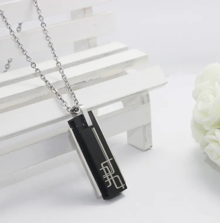 Consort Pendant